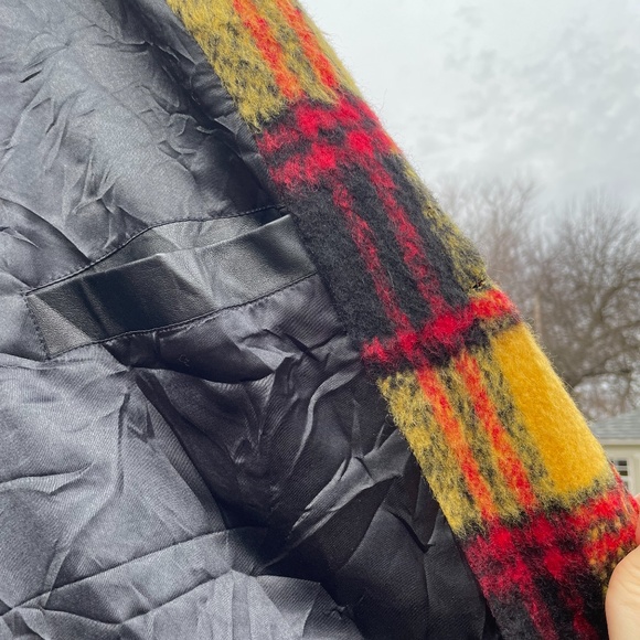 UO Plaid Coat - Picture 11 of 14